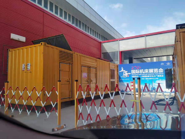 南开发电车出租-发电机无电压或电压太低怎么办？