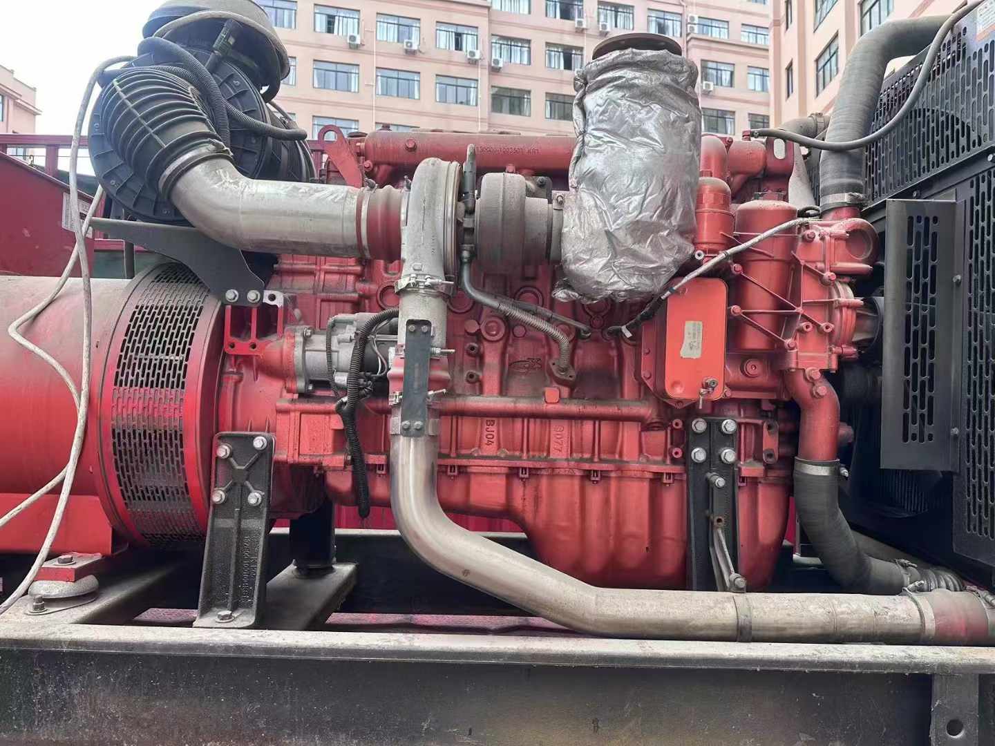 南开如何选择适合 600kW 柴油发电机组的过载保护器？